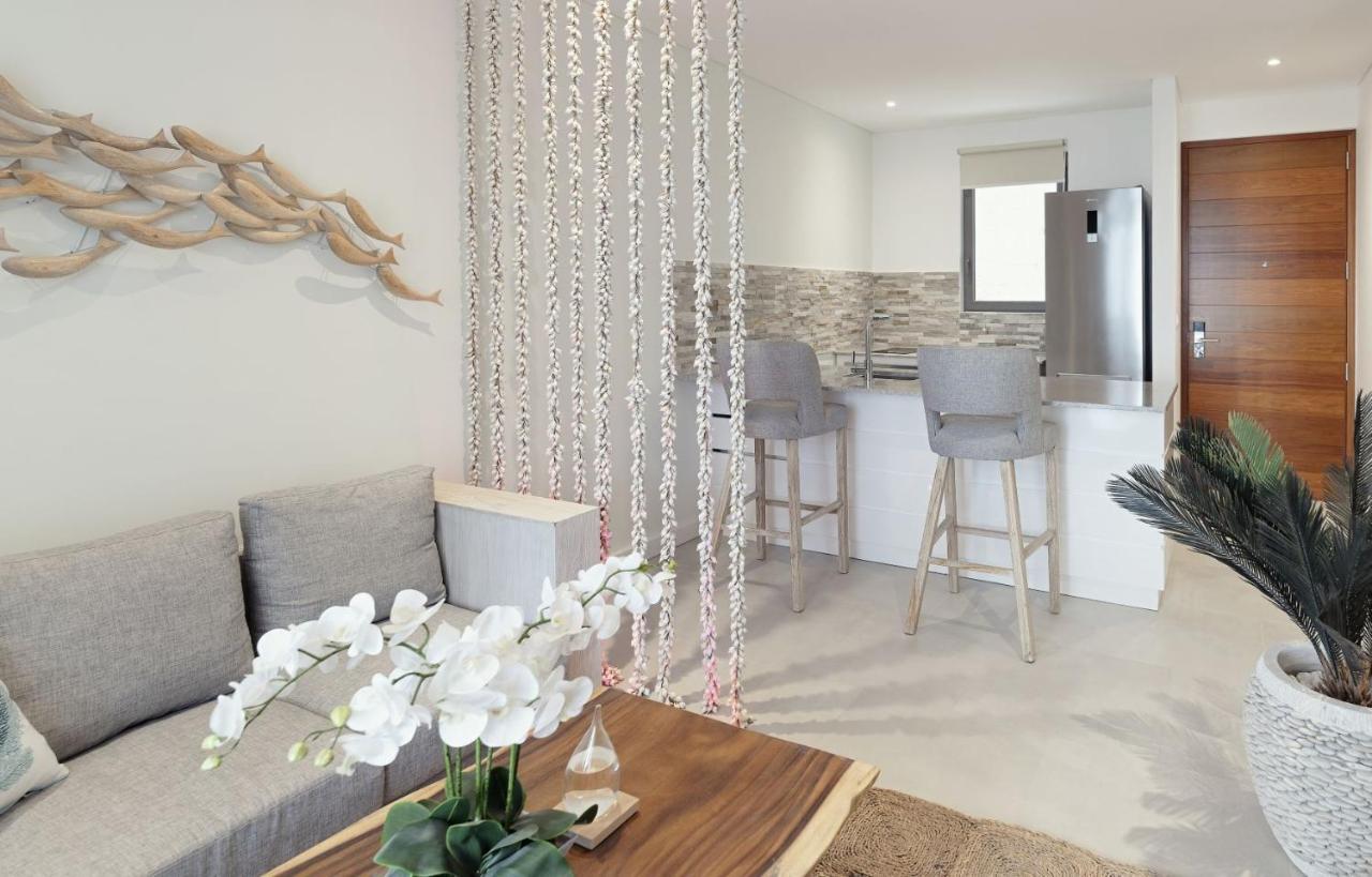 Aqua Boutique Hotel Glacis  ภายนอก รูปภาพ